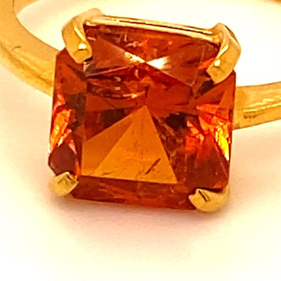 Spessartine 4.02ct Solid 22K Yellow Gold Ring - Picture 7 of 7
